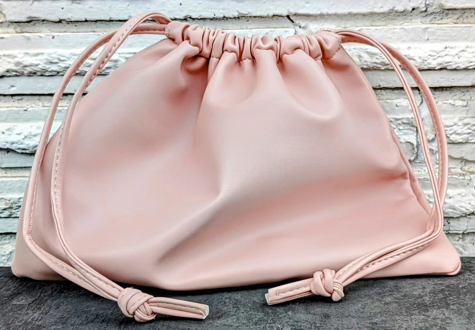 ROSE INC, ОГРАНИЧЕННЫЙ ВЫПУСК, РОЗОВЫЙ ДЫМ ~ фирменная веганская кожаная косметичка - Изображение 2 из 4