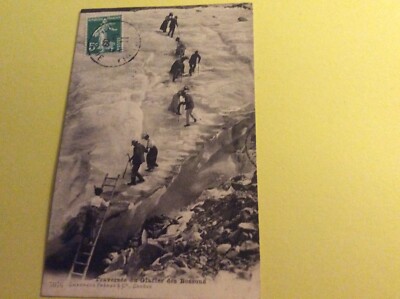 AK WINTERSPORT. ÜBERQUERUNG DES GLACIER DES BOSSONS