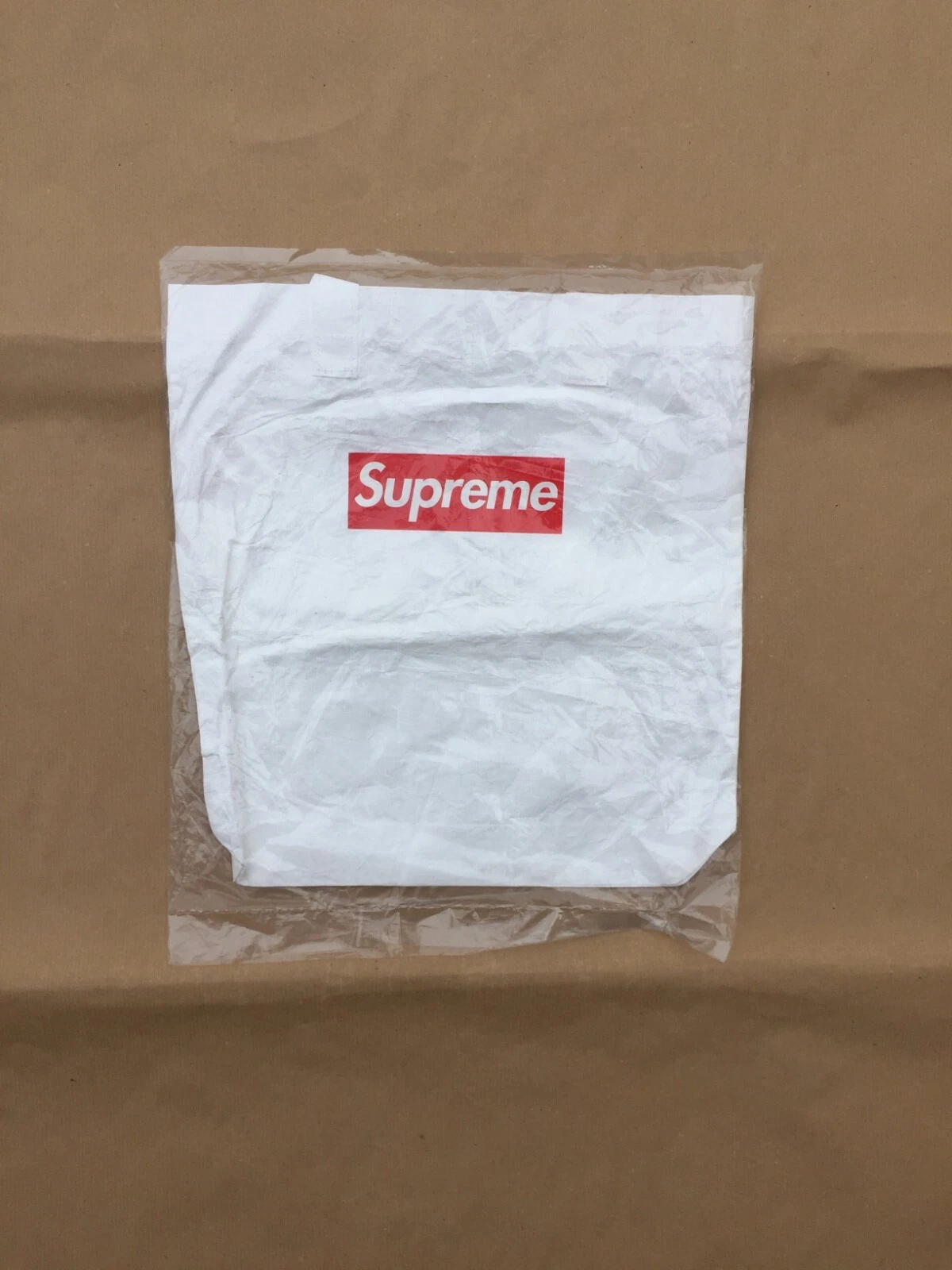 SUPREME PAPER TOTE BAG (MADE WITH TYVEK) 20015 NEW YORK