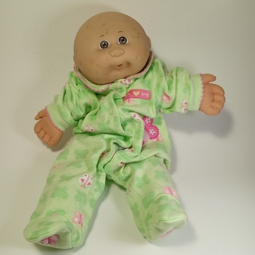 1986 Cabbage Patch Kids Babies Bald Brown-eye Baby BBB with Two Outfits - Picture 2 of 7