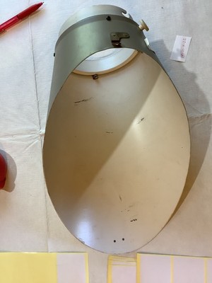Elinchrom 8   Bonnet Reflector