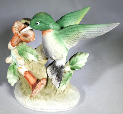 Gorgeous, Lefton, Hand Painted, Hummingbird Figurine made in Japan