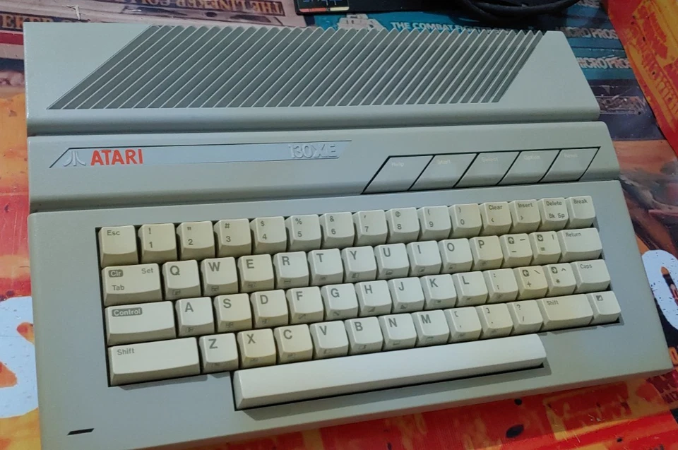 ATARI 130XE Classic 8-bit computer (+ NT/ video-Kabel/ Manual in OVP) works - Bild 2 von 4