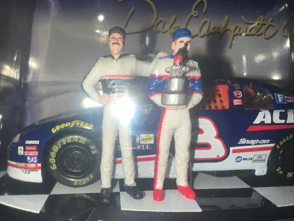 '98 Winners Circle 1:43 Victory Celebration Dale Earnhardt Jr & Sr Coca Cola 300 - Image 3 of 4