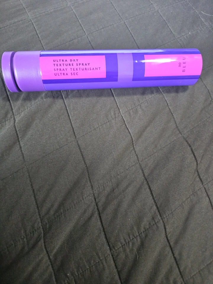 Spray de textura ultra seca R+Co Bleu 8,0 oz Foto 3 de 3