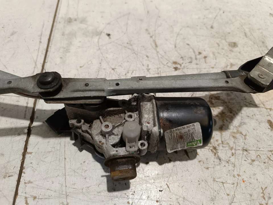 Motor limpiaparabrisas y acoplamiento parabrisas delantero Renault Megane 2010 MK3 OEM W000007227 Foto 4 de 4