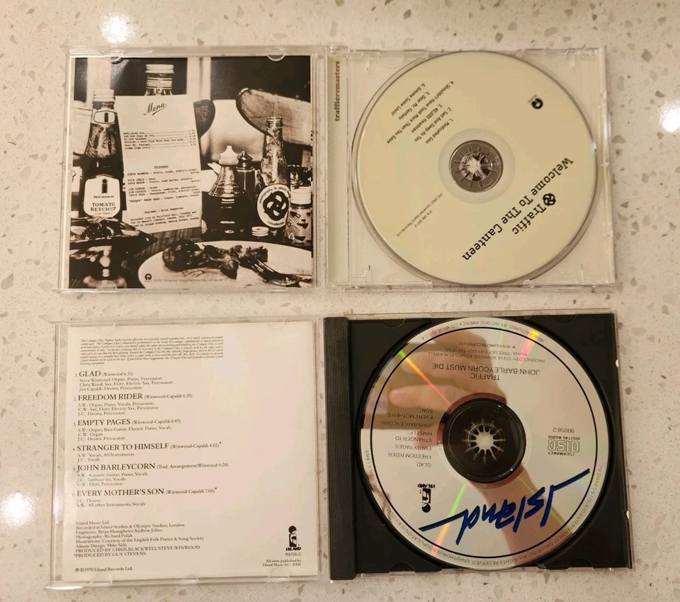 Lot of 2 Traffic CDs: Welcome to the Canteen & John Barleycorn Must Die!!! Foto 3 de 3