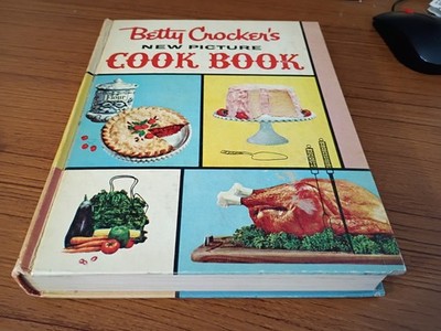 Rare Vtg Betty Crocker's New Picture Cook Book 1961 FIRST Edition