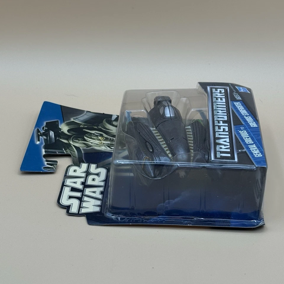 Star Wars Transformers General Grievous to Starfighter 2011 Hasbro Sealed - Image 4 of 4