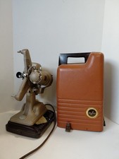 Revere Model P-90 Movie Projector Powers On, Runs Great, W/case And Orig Power