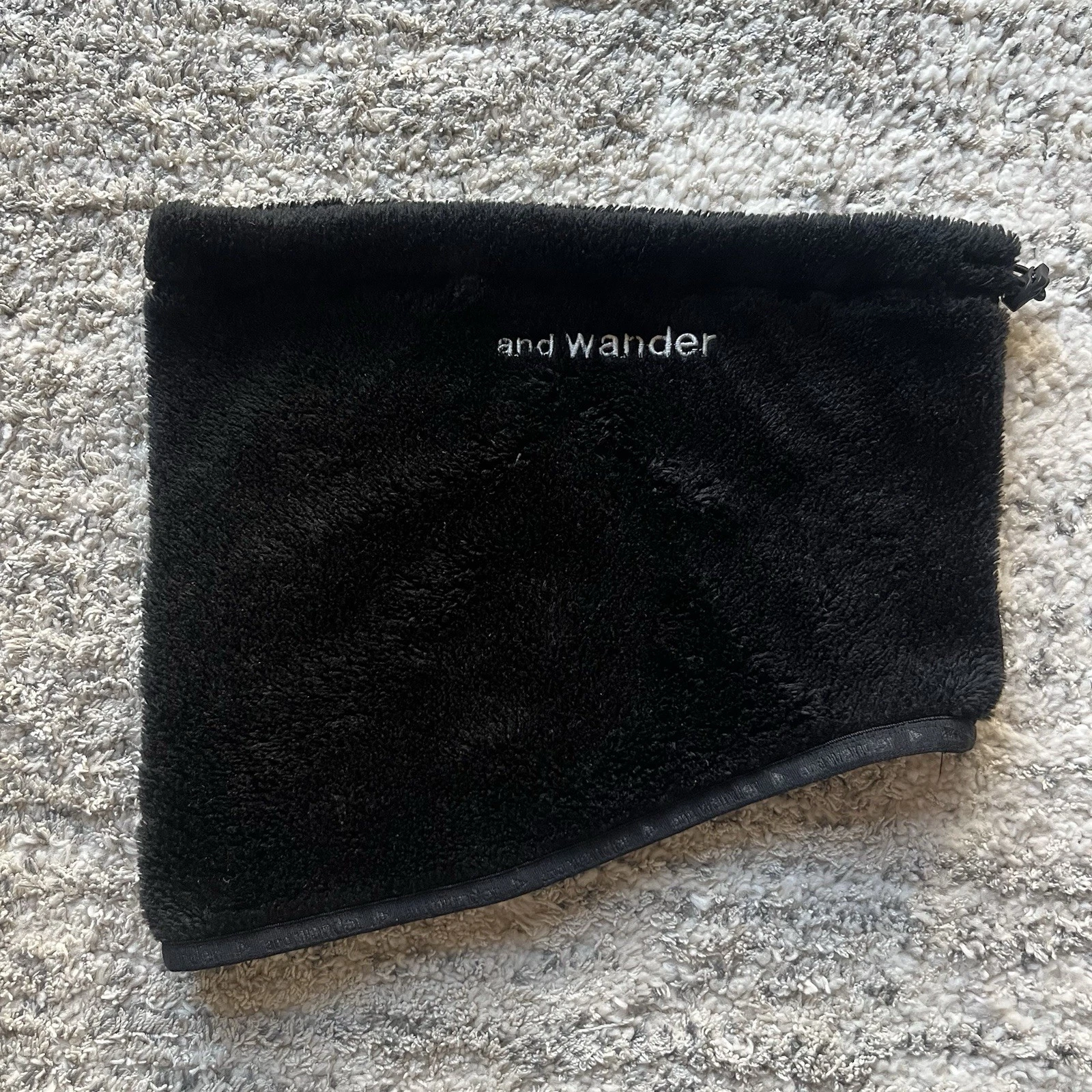 and Wander High Loft Fleece Neck Warmer Black One Size OS