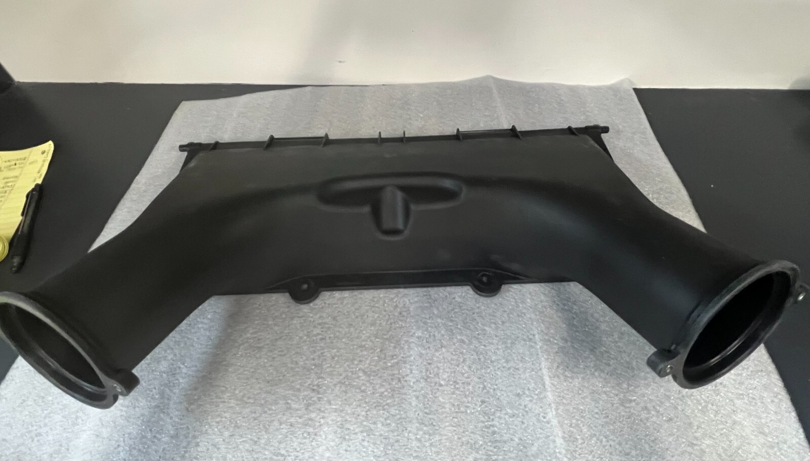 Ferrari 488 Spider AIR FILTER COVER LID AC142M