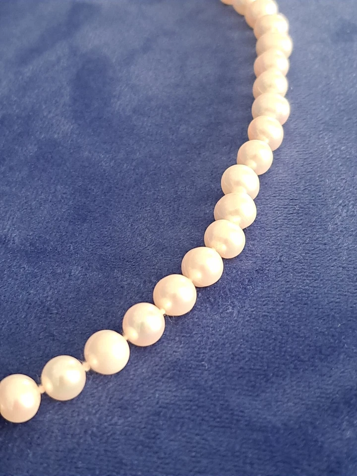 Bellissima Luce, Collana perle di Mare Fermaglio E Centrale Argento 925 - Immagine 3 di 4