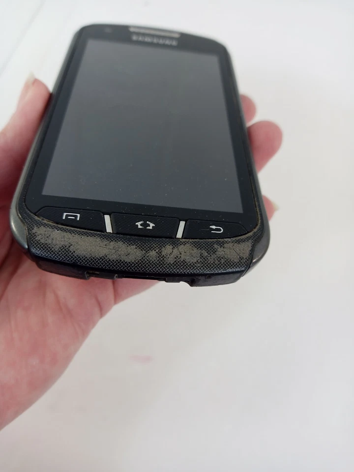 Samsung Galaxy GT-S7710L 4GB Unlocked GSM cell Phone black  - Image 4 of 4