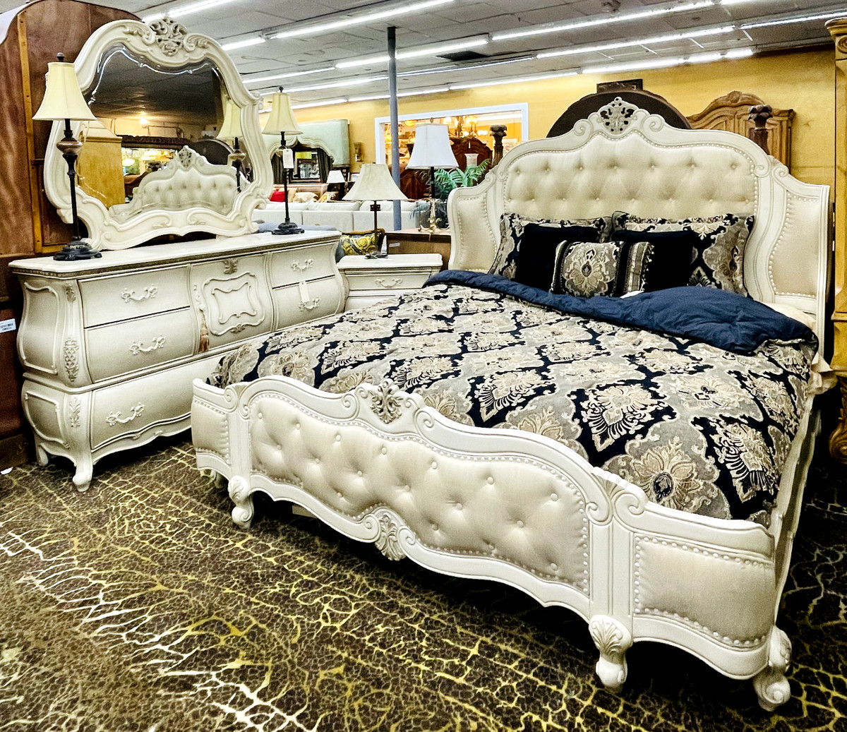 Aico Bedroom Sets
