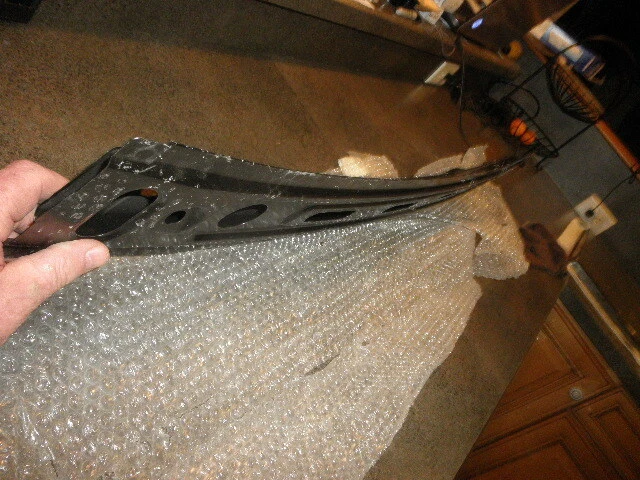 NOS Genuine OEM Volvo#9461195 Factory Front Lower Windshield Panel 1999-2006 S80 - Изображение 3 из 4