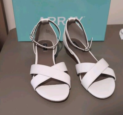 ARRAY Brooklyn Women's Sandal White Ankle Strap Size 9 New in Box