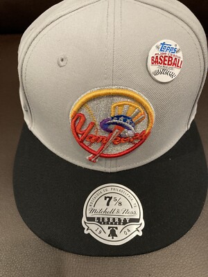 2023 Lids Hat Drop HD Topps Cosmic Chrome New York Yankees Size 5/8 Sold  Out
