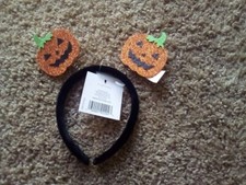 NWT Cute Smily Pumpkin Design Headband For Halloween Season. Ready To Get Spookd