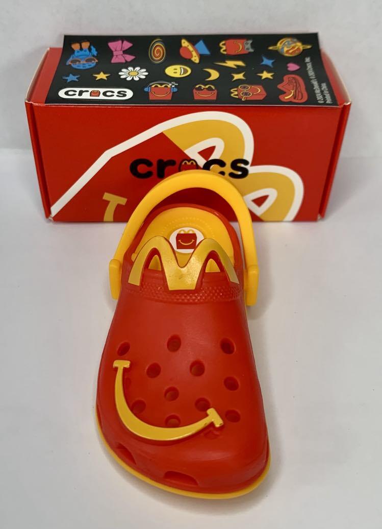 海外限定　クロックス×マクドナルド　Happy Meal CROCS ATTACK! 2024 McDONALDS HAPPY MEAL COLLECTIBLES FULL