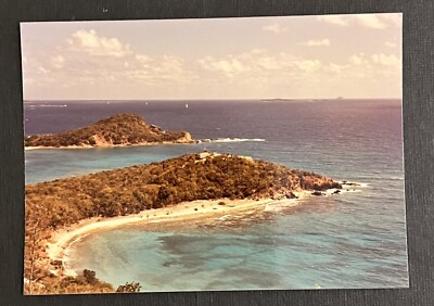 FOUND VINTAGE PHOTO PICTURE Beautiful Scenic Ocean View Of A Bay￼