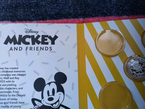 Mickey And Friends Silver 25 cents Coin With Album Disney 2023 from Barbados - Picture 2 of 4