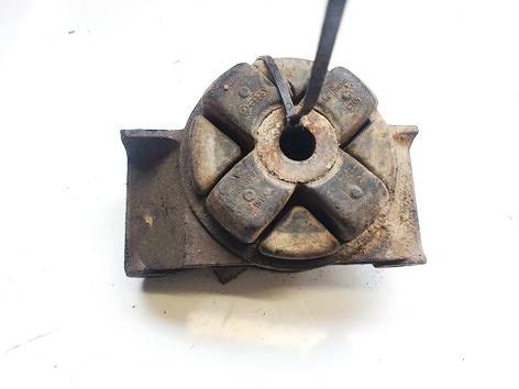 893399151a Motorhalterung und Getriebe (Motorhalterung)  Audi 80 DE2541849-41