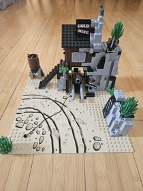 Lego Western 6761 - Bandit's Secret Hide-Out 99% Complete - Vintage