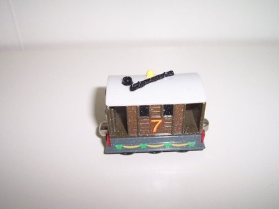 Thomas Take Along N Play Die Cast Train Holiday Christmas Toby