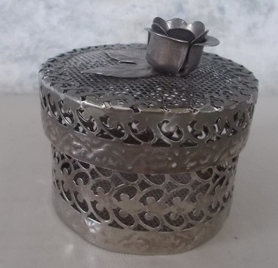 3'' Vintage Silver-Colored Open Work Filigree Metal Trinket Box with Rose Lid