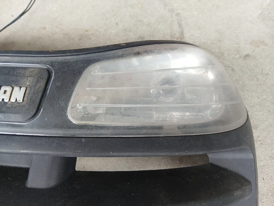 FARO PARACHOQUES PARRILLA ARTESANAL FABRICANTE DE EQUIPOS ORIGINALES 532427333, 404623X428, 198965 Foto 4 de 4