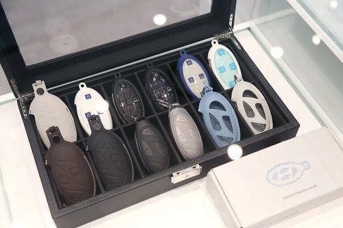 Hyundai Ioniq 6 Smart Key Silicone Case Holder Hyundai Genuine accessories - Foto 11 di 14