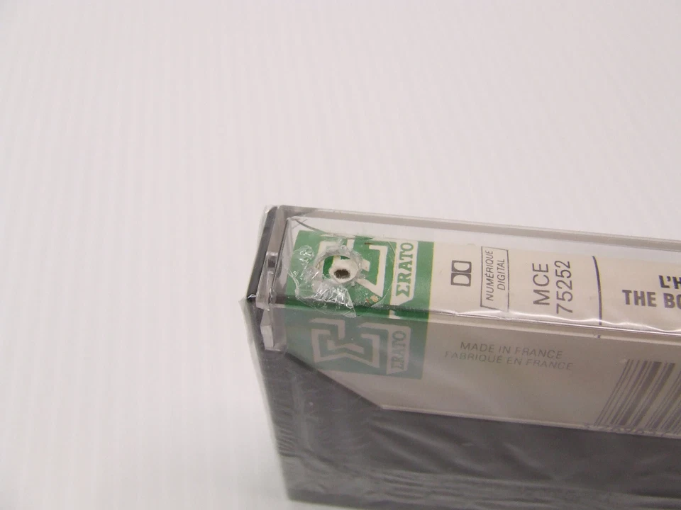 L'Homme Arme - Music of War and Peace (Cassette) Joel Cohen, The Boston Camerata - Image 4 of 4