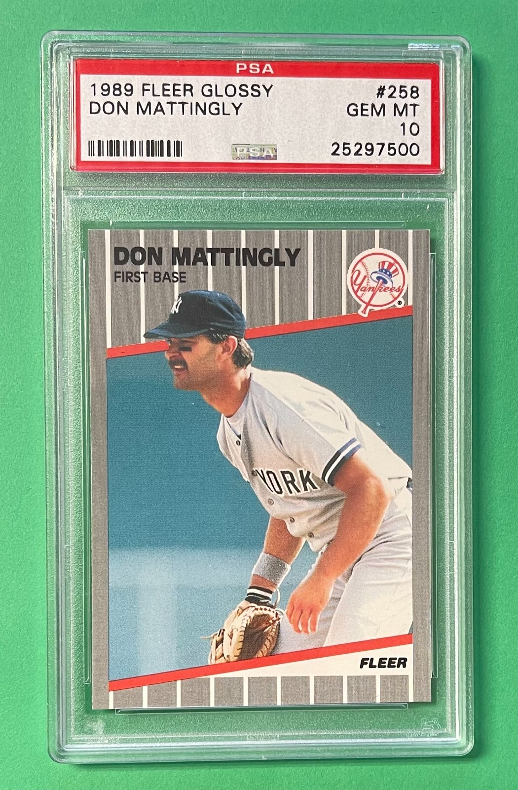 1989 FLEER GLOSSY DON MATTINGLY #258 PSA 10 GEM MINT YANKEES