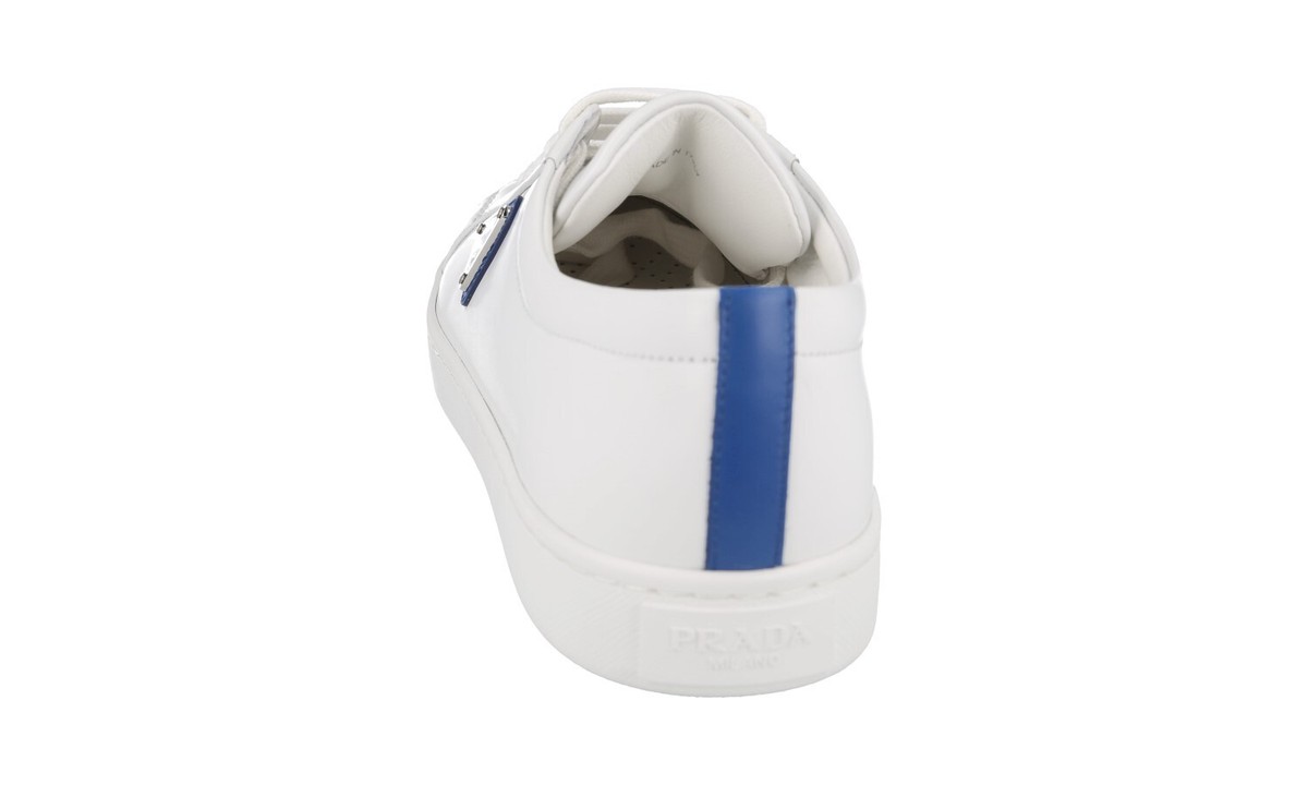 お買い得!!★ PRADA / プラダ ★ スニーカ 1E941M PRADA SNEAKERS SHOES 1E941M WHITE BLUE TRIANGLE LEATHER NEW
