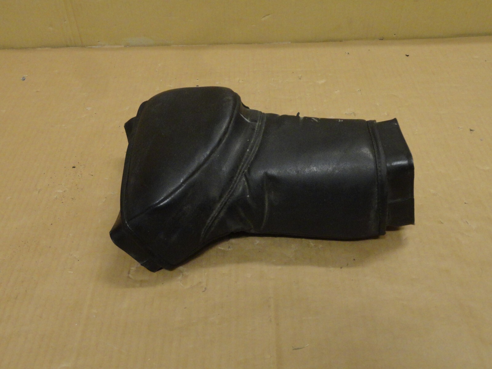 1967 - 1980 Rolls Royce Silver Shadow II OEM Gas Petrol Air Intake Tube PCA1313