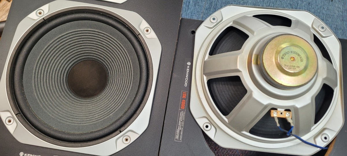 Trio Kenwood T10-0156-05 Woofers 10'' (2). Tested, Works