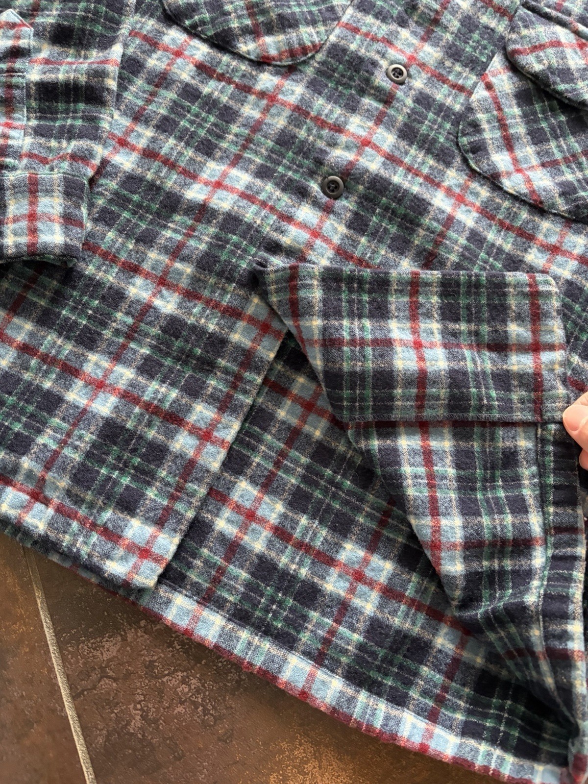 True Vintage Pendleton Loop Collar Flannel Wool B… - image 4