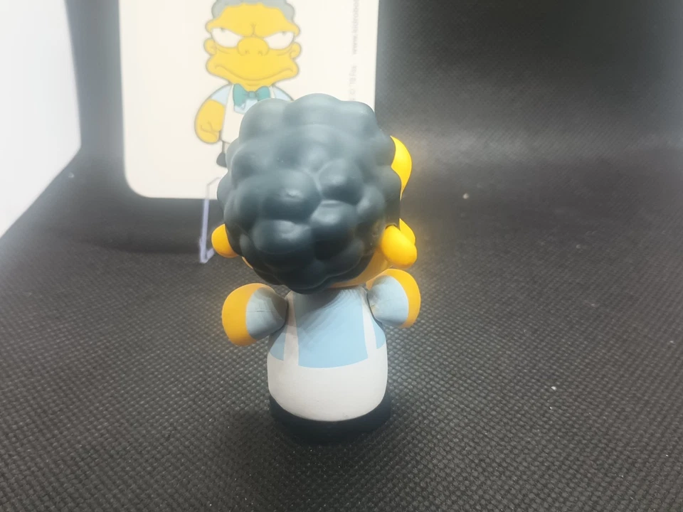 Figura Vinilo Kidrobot Los Simpson Serie 2 3 Pulgadas Moe Foto 3 de 4