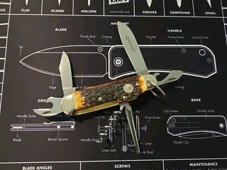 Cuchillo de campamento Scout 182 jorobado marca Boker Tree Alemania ciervo genuino 3 625"