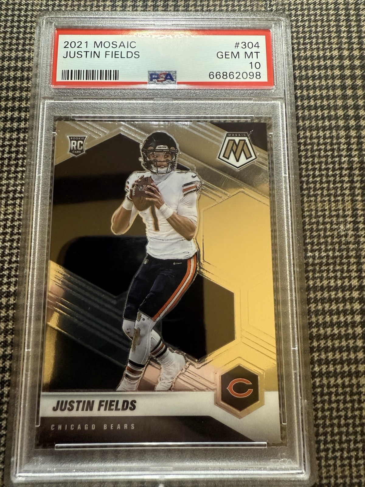 2021 PANINI MOSAIC #304 JUSTIN FIELDS ROOKIE RC PSA 10 Chicago Bears Rookie