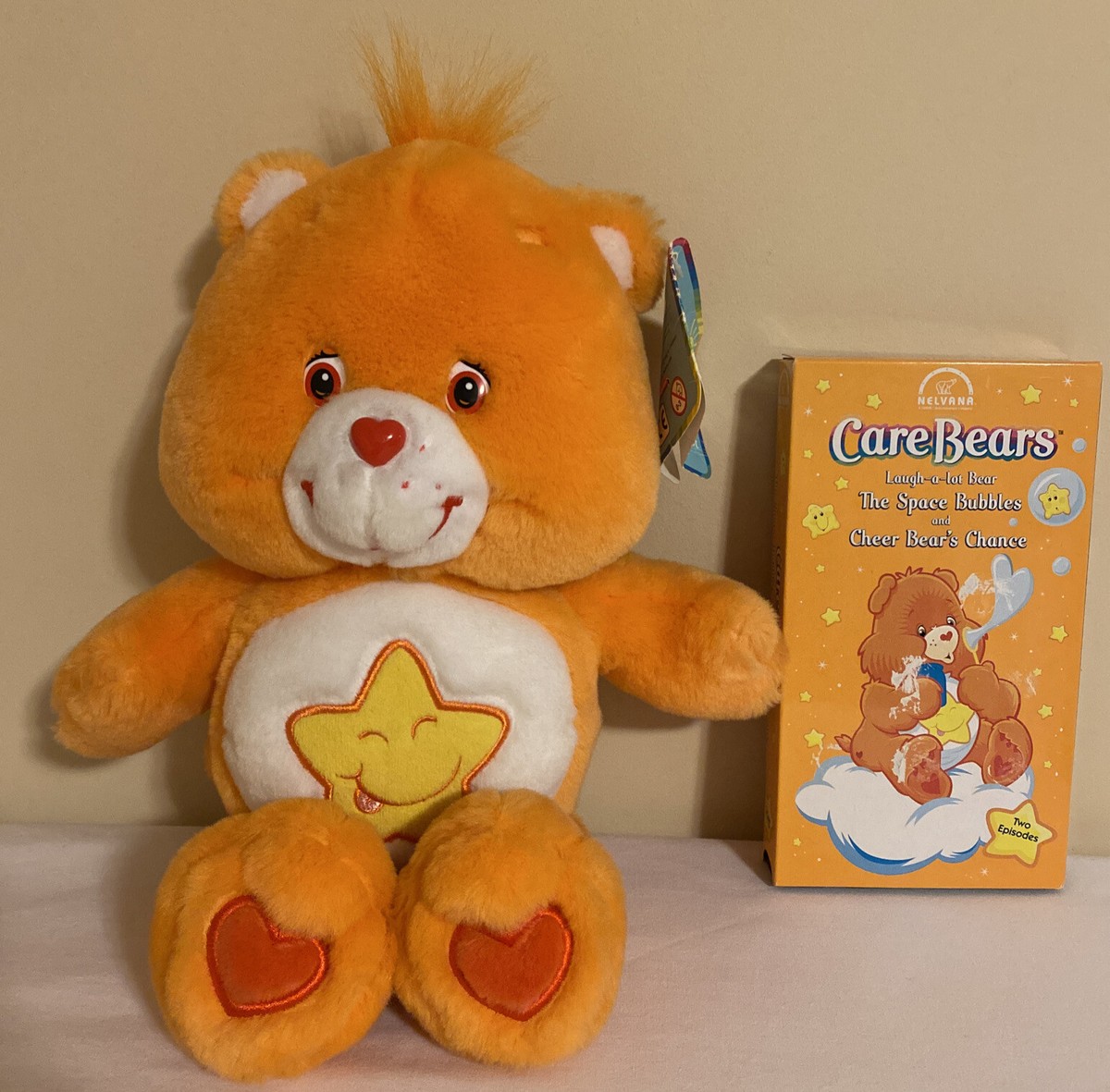 BOITE Peluche BISOUNOURS GROSFARCEUR Care Bears +1 K7 video - 199,90