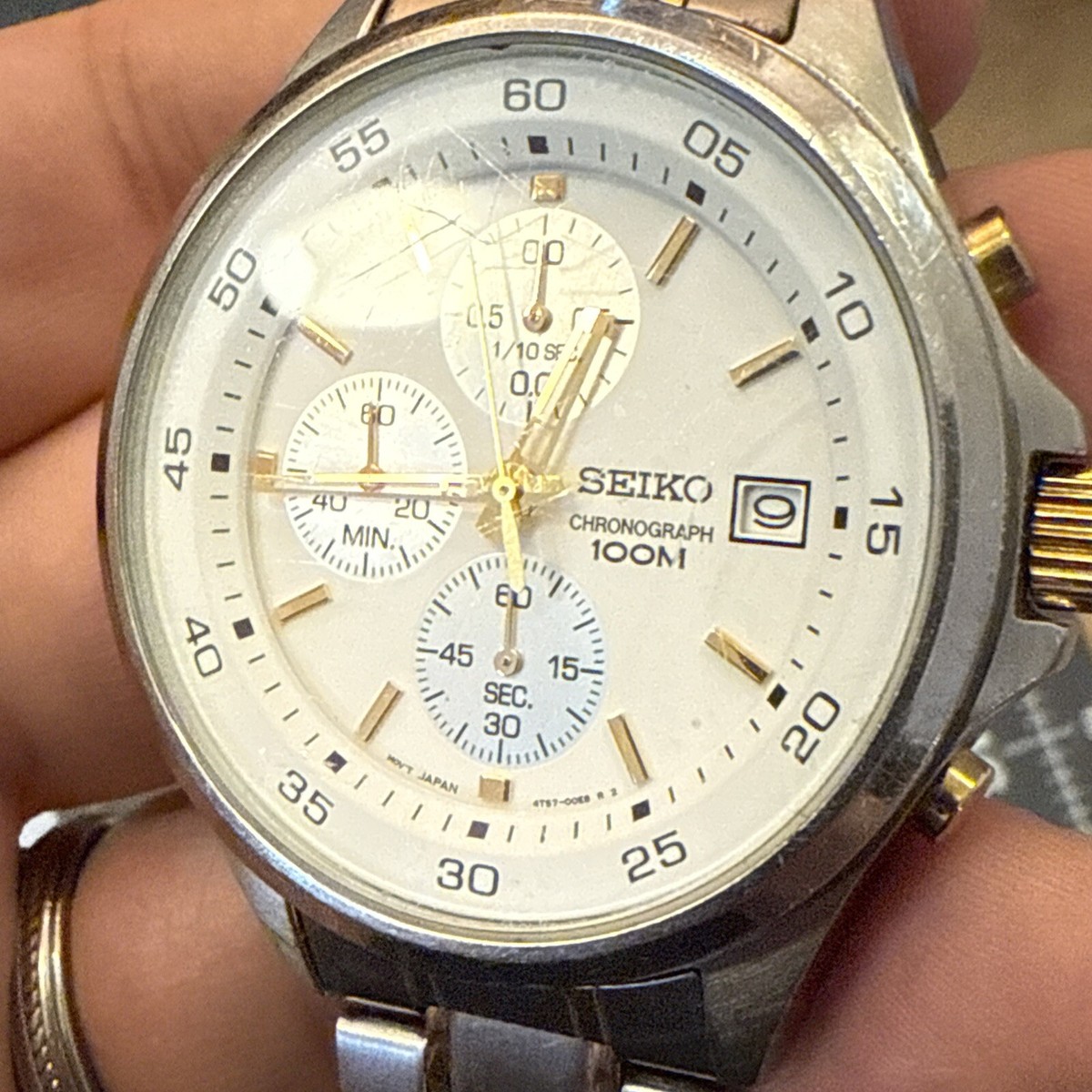 SEIKO 4T57-00E0 1/10 Chronograph Date Men's Watch 46mm large white