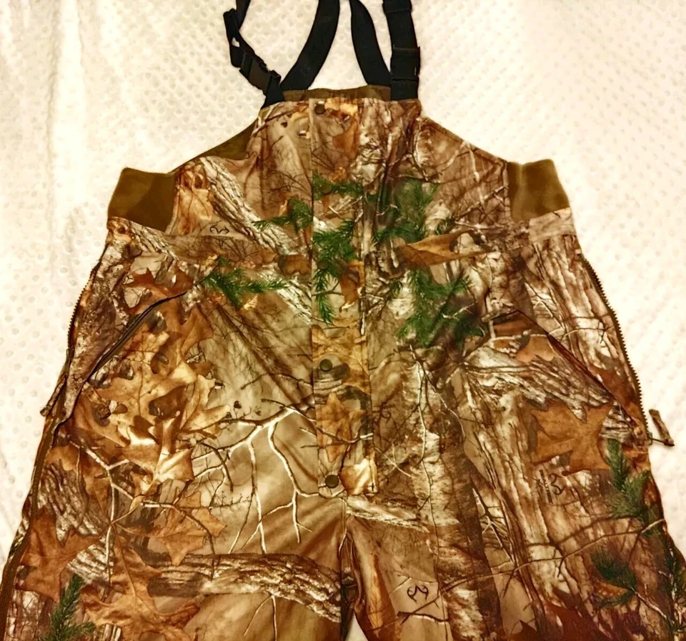 Cabela’s Realtree Xtra Camo Clothing Men’s Insulated Bib Overalls 2XL - Image 4 of 4