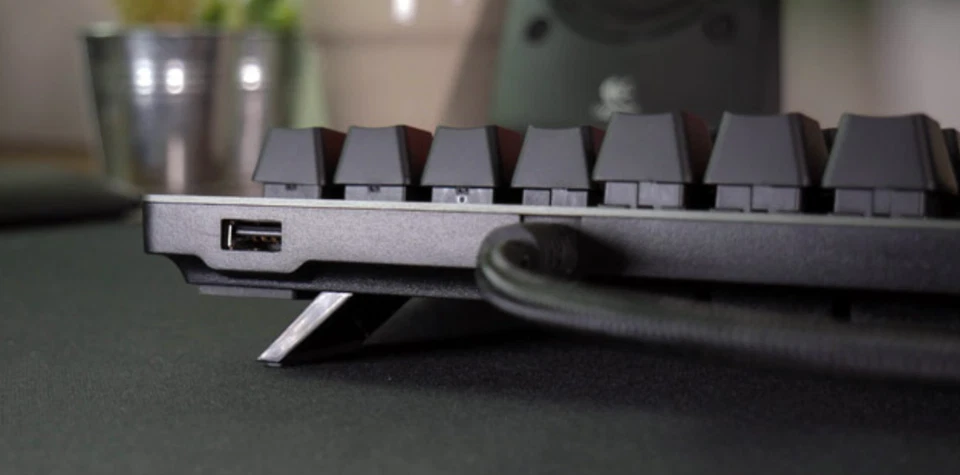 Logitech G213 Prodigy Keyboard Spare Replacement Tilt Leg Stand Foot Feet Set - Image 3 of 4