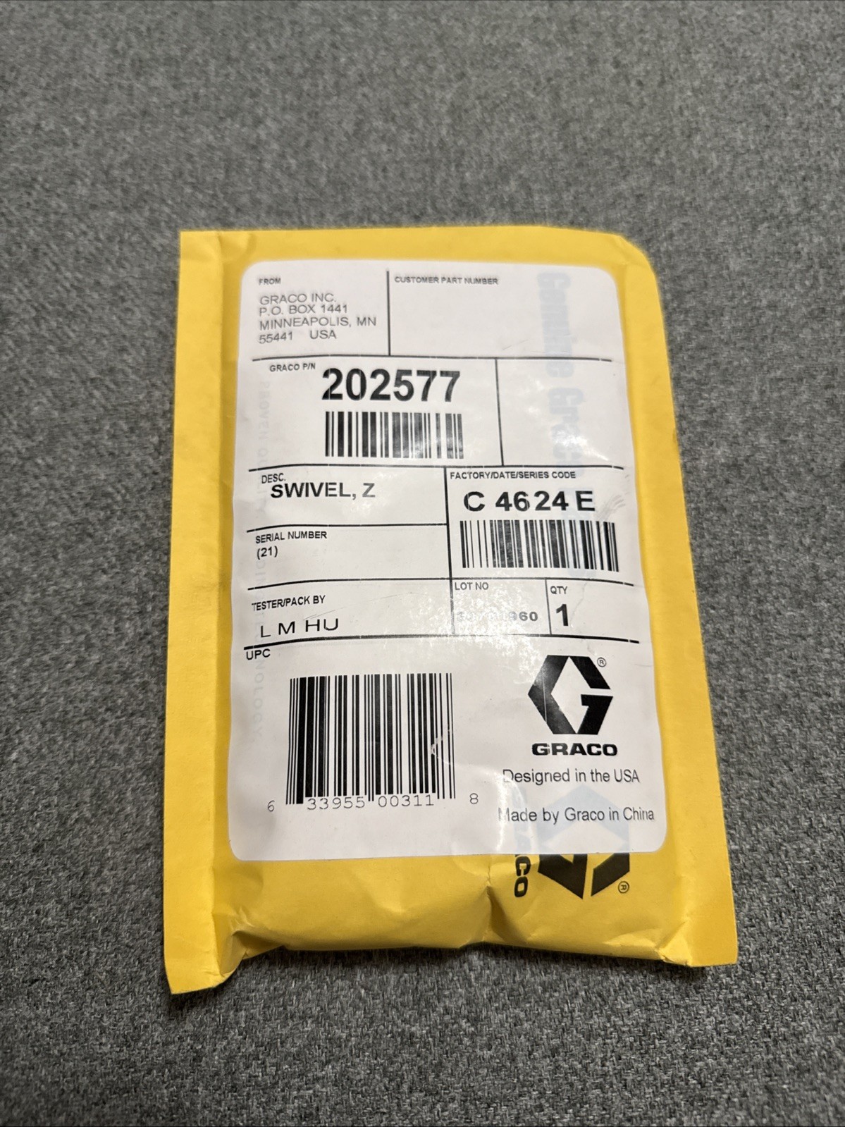 Graco 202577 Steel Z-Swivel 1/4-18 NPT Brand New