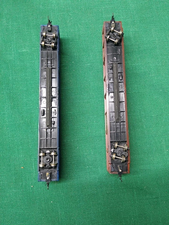N Scale Trix 2 Auto Carrier With 12 Cars - Image 4 of 4