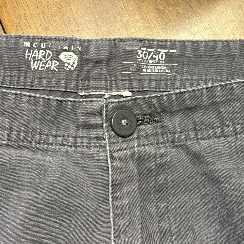 Pantalones cortos Mountain Hardware para hombre *Talla 30 Foto 4 de 4