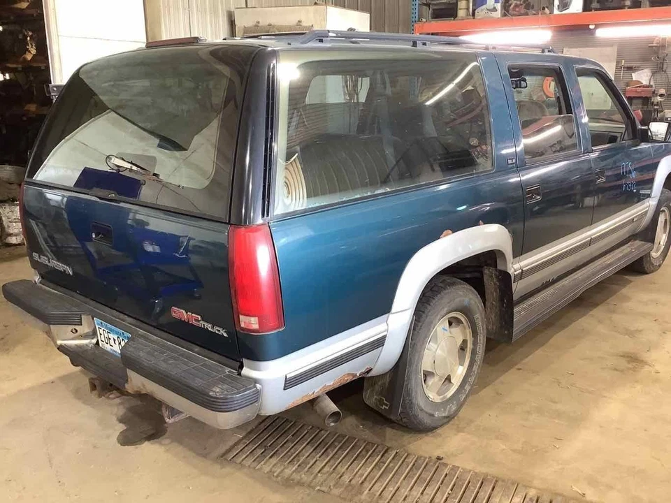 Used Power Steering Pump fits: 1994 Gmc Suburban 1500 8-350 5.7L VIN K 8th digit - Image 3 of 4