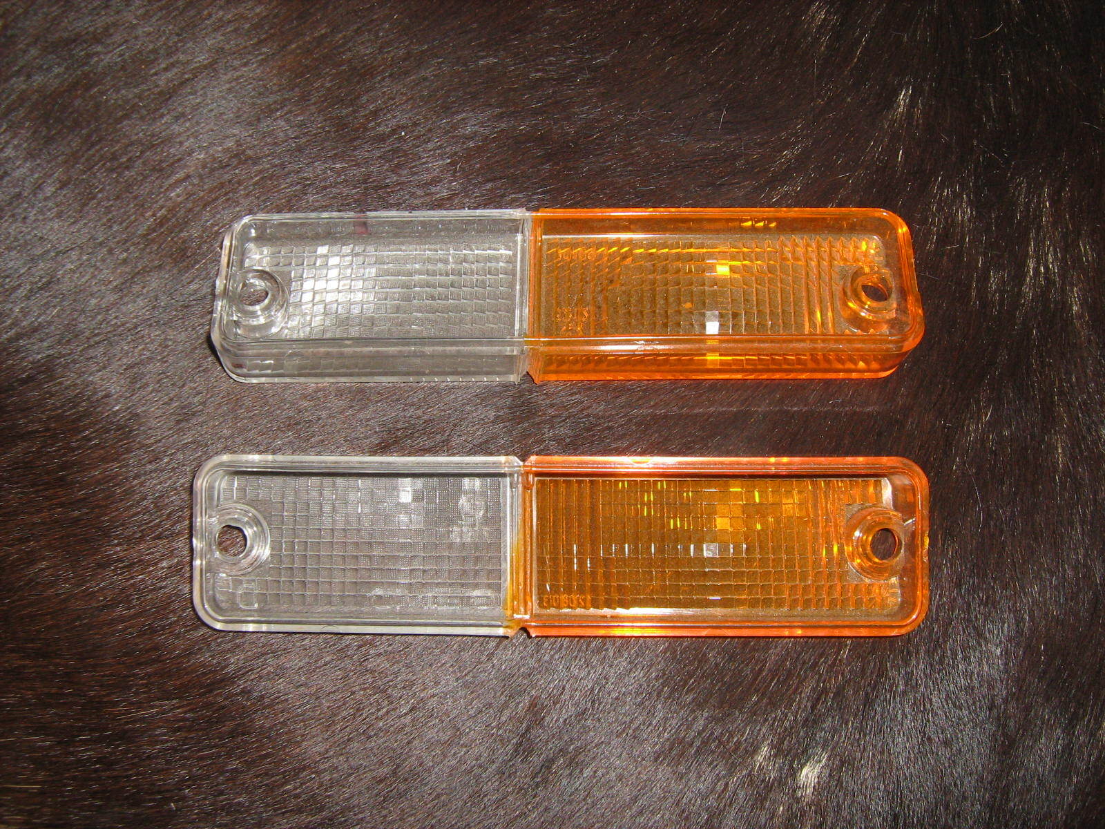 Ferrari 288GTO turn signal lenses (pair) new OEM 61667800 61667900